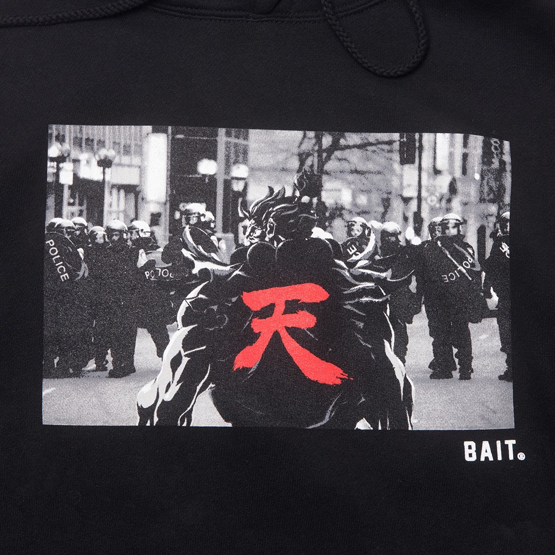BAIT x Street Fighter Men Akuma Riot Snapshot Hoody (black) BAIT x Street Fighter Men Akuma Riot Snapshot Hoody (black)