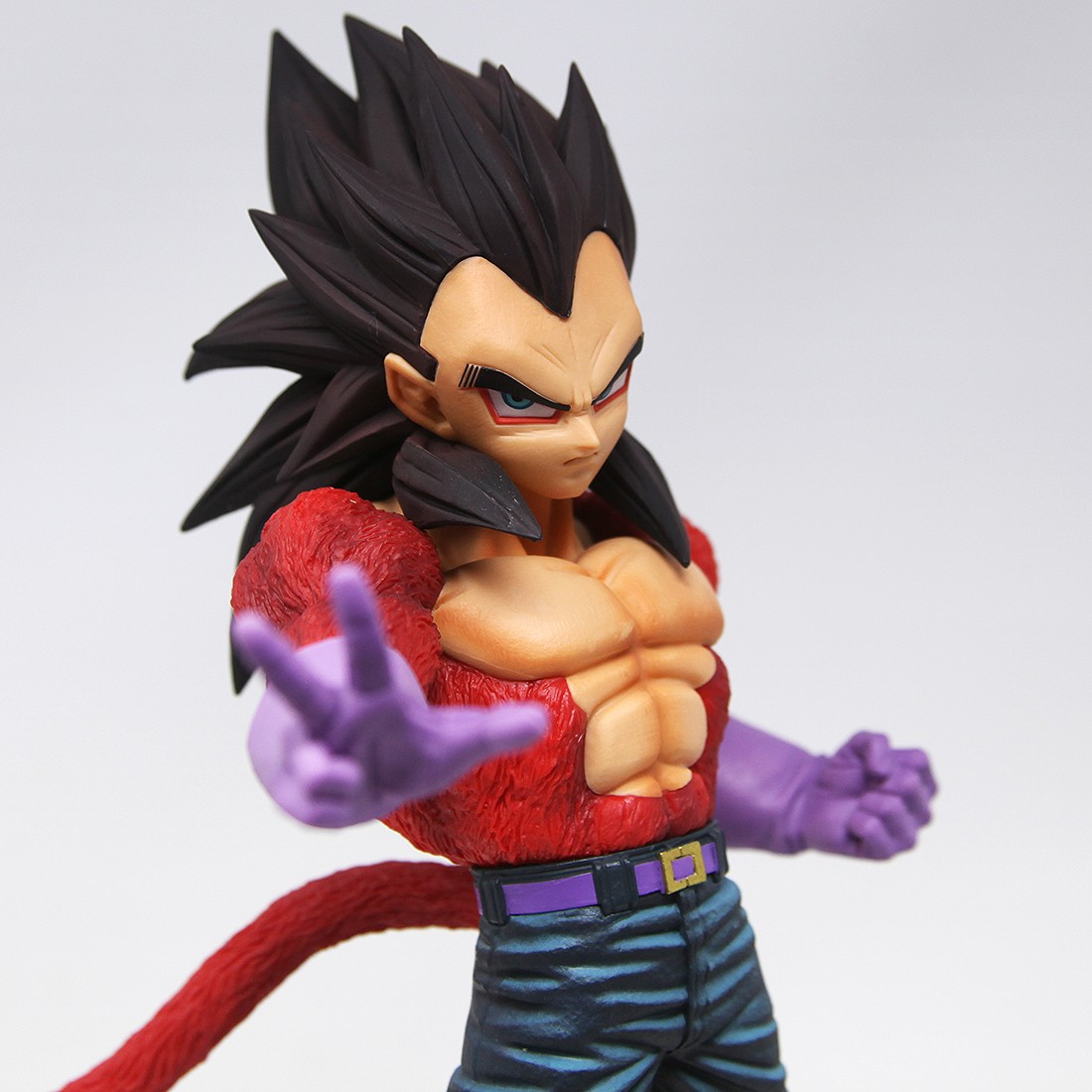 Bandai Ichiban Kuji Dragon Ball Super Saiyan 4 Vegeta Figure Purple