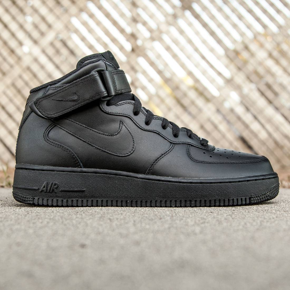 Nike Air Force 1 Mid 07 black black