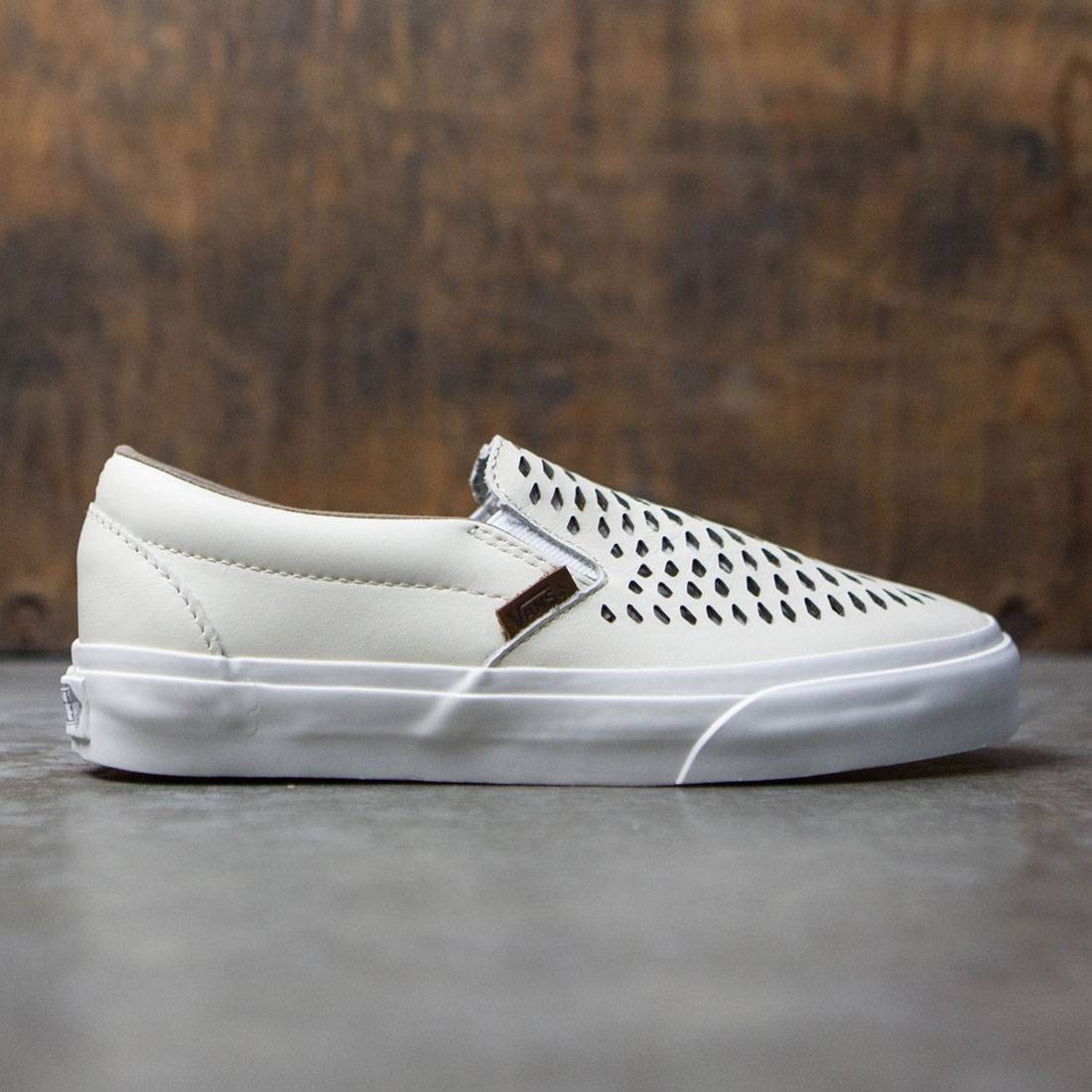 vans perf leather white