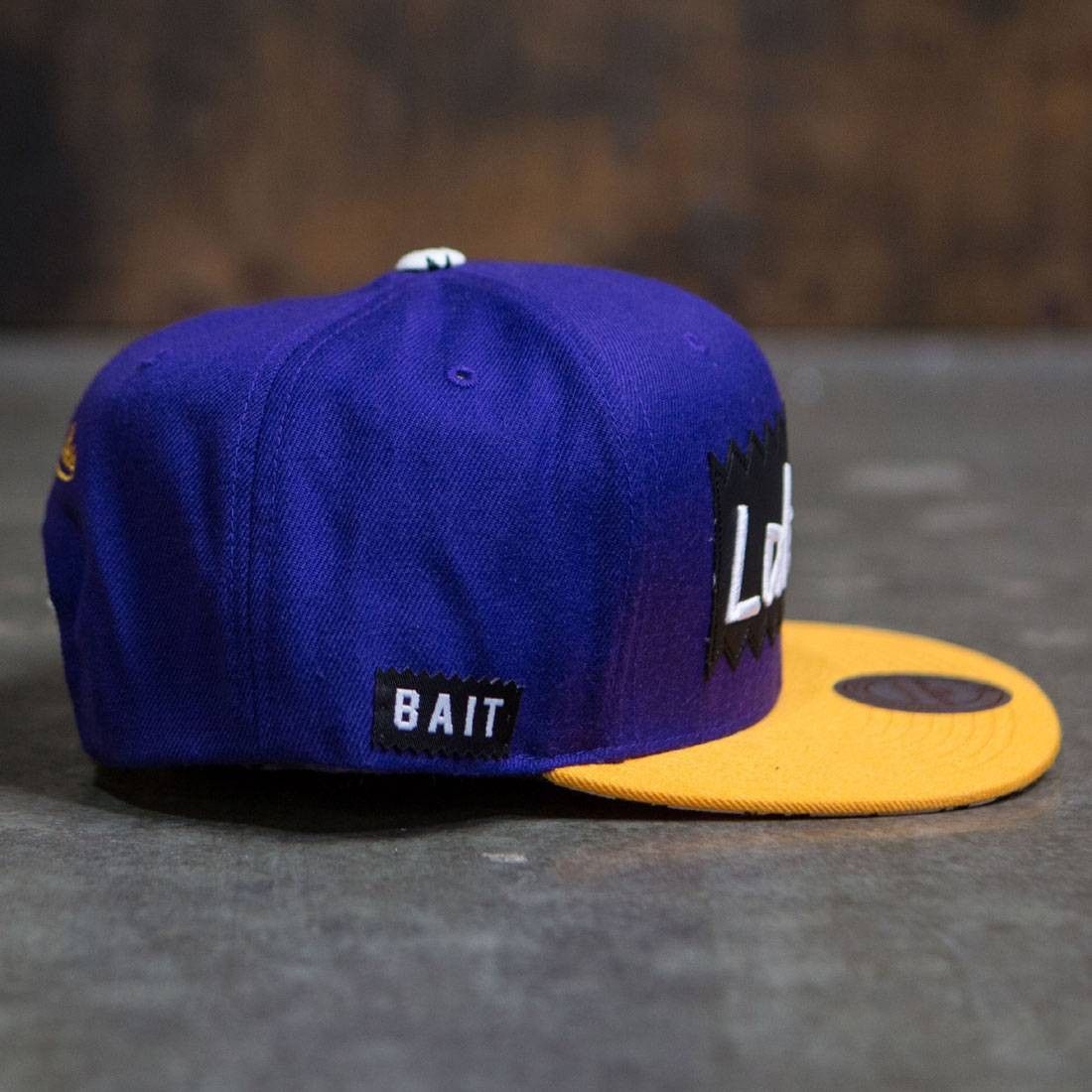 BAIT x NBA x Mitchell And Ness Los Angeles Lakers STA3 Wool Snapback Cap  (purple / gold)