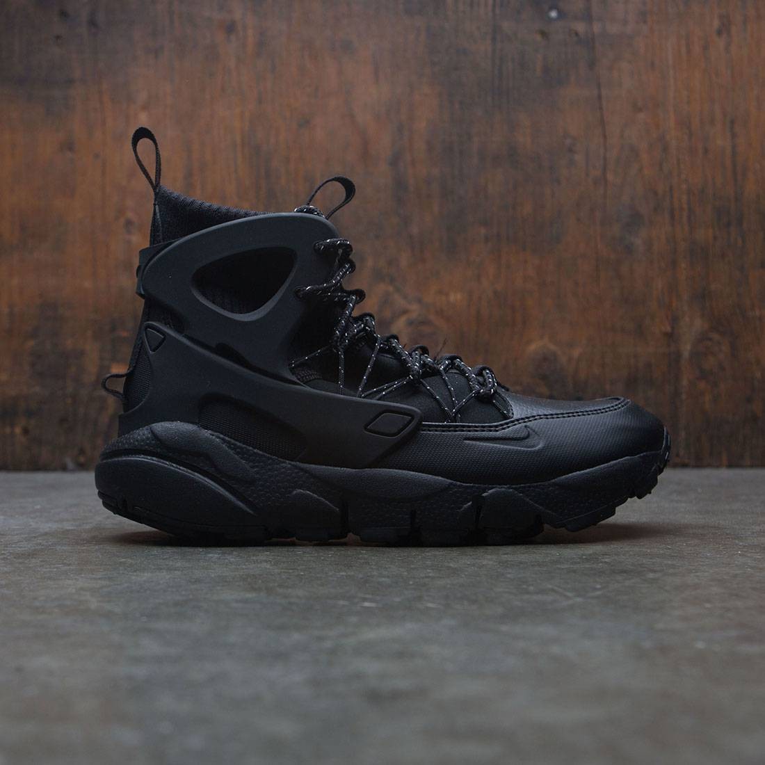 nike women air footscape mid utility 