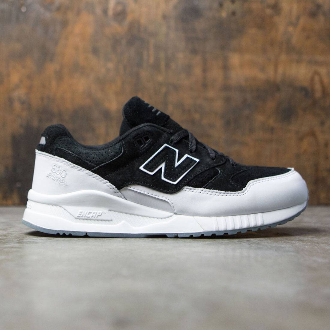 mens black and white new balance