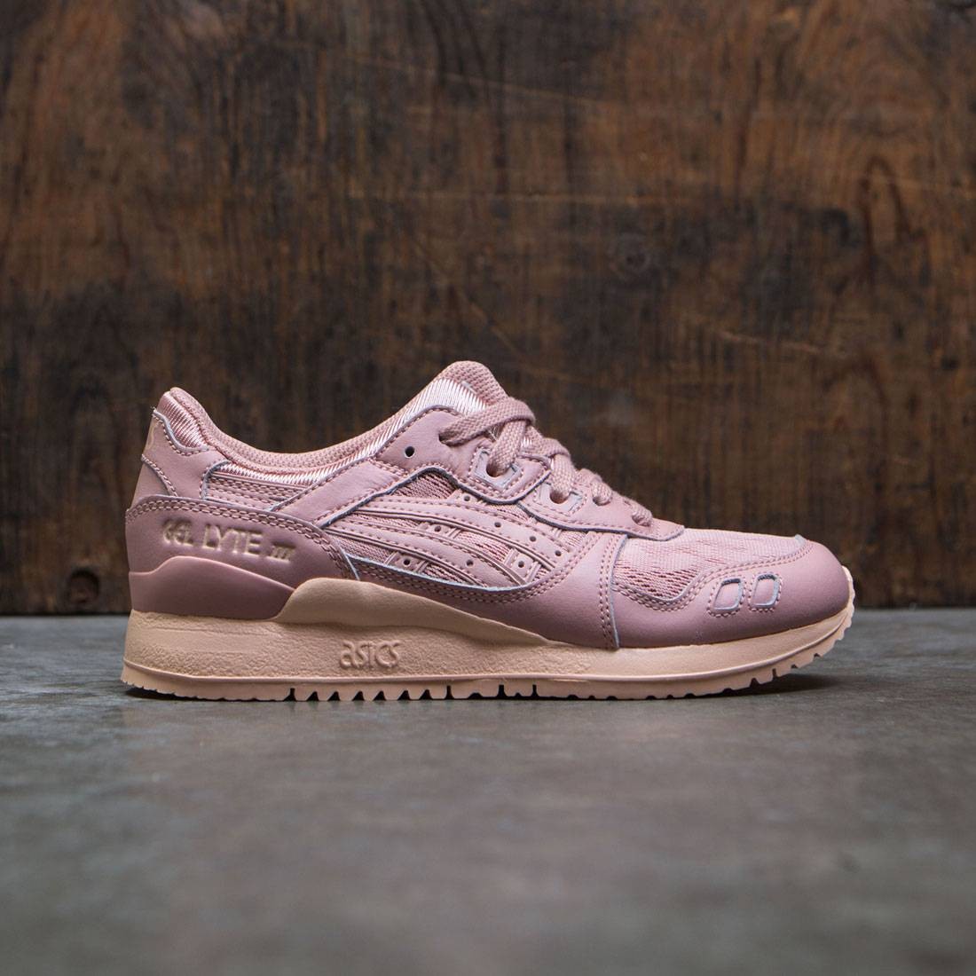 womens asics tiger