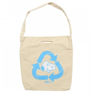 BAIT x Snoopy Recycle Denim Woven Tote Bag (beige)