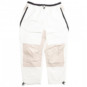 Nike Men Sportswear Tech Pack Woven Pants (light bone / stone / black)