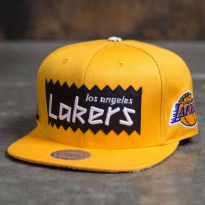BAIT x NBA x Mitchell And Ness Los Angeles Lakers STA3 Wool Snapback Cap (gold)
