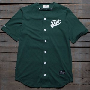 BAIT Men Script Logo Baseball Jersey Shirt (green)