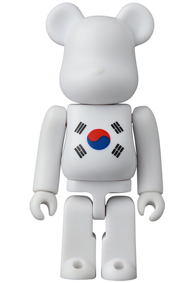 Medicom 100% Bearbrick Series 44 - (Secret) U.W.F Universal