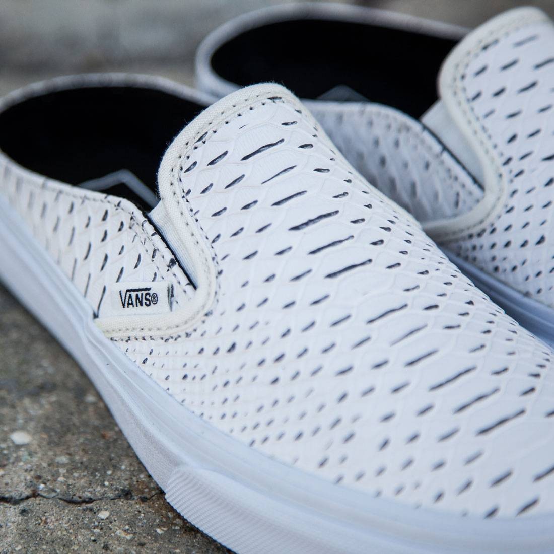 Vans Women Classic Slip On Mule Embossed Leather white true white