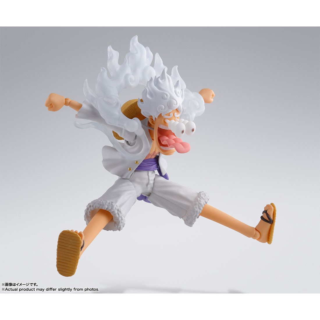 BANDAI ONE PIECE BEYOND THE LEVEL Monkey D Luffy Gear 5 White Figure Fighter