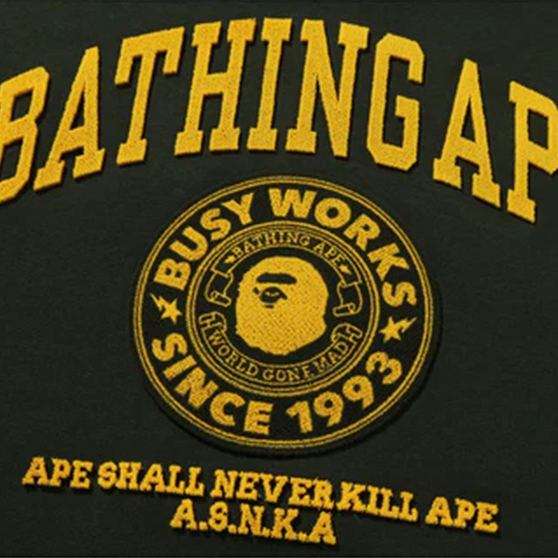 A Bathing Ape Men College Graphic Pullover Hoodie green