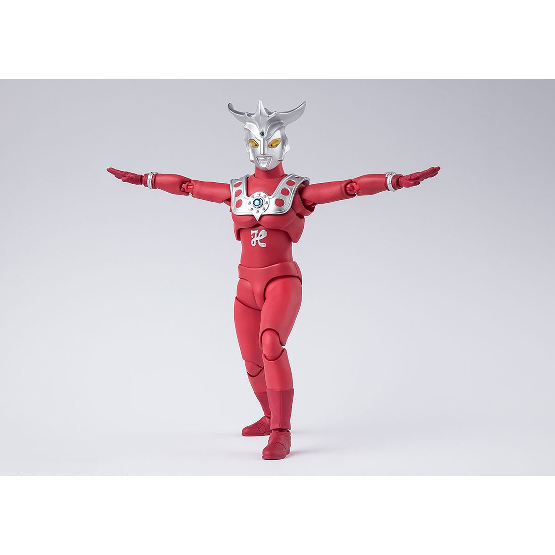 Amazon.com: TAMASHII NATIONS - Ultraman Leo - Ultraman Leo