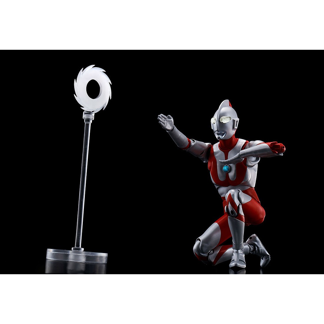 Bandai S.H.Figuarts Ultraman Shinkocchou Seihou Ultraman Figure silver