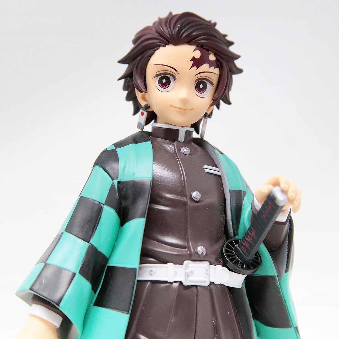 1 FIGURE DEMON SLAYER: KIMETSU NO YAIBA - TANJIRO KAMADO - GRANDISTA  REF.:17622 - BANDAI BANPRESTO