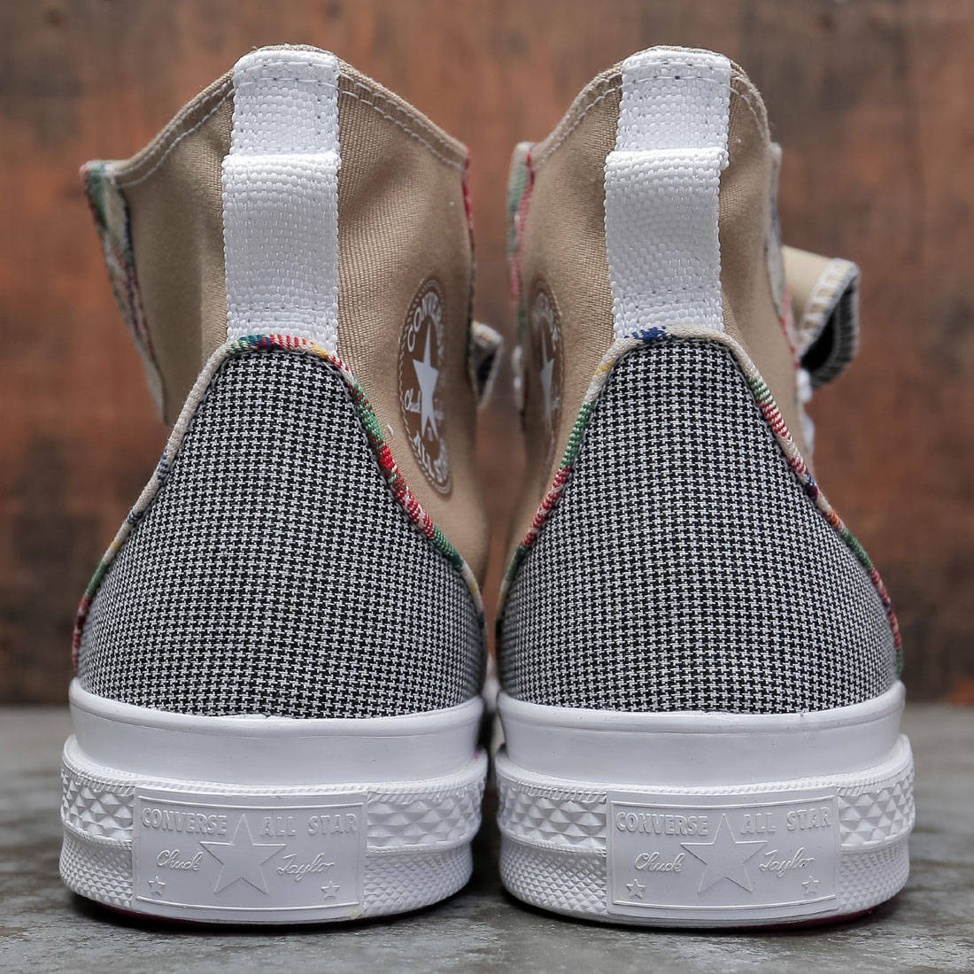 Converse Run Star Hike PRIDE Sneakers bianche