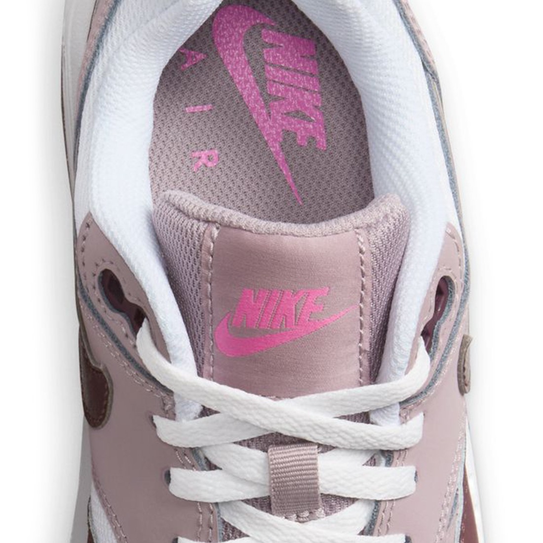 nike big kids air max 1 white burgundy crush lt violet ore