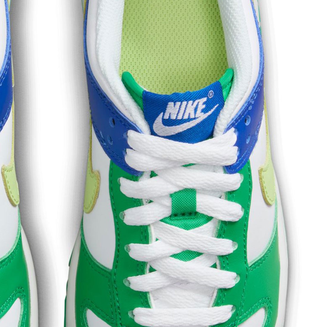 nike big kids dunk low bg white lt lemon twist stadium green