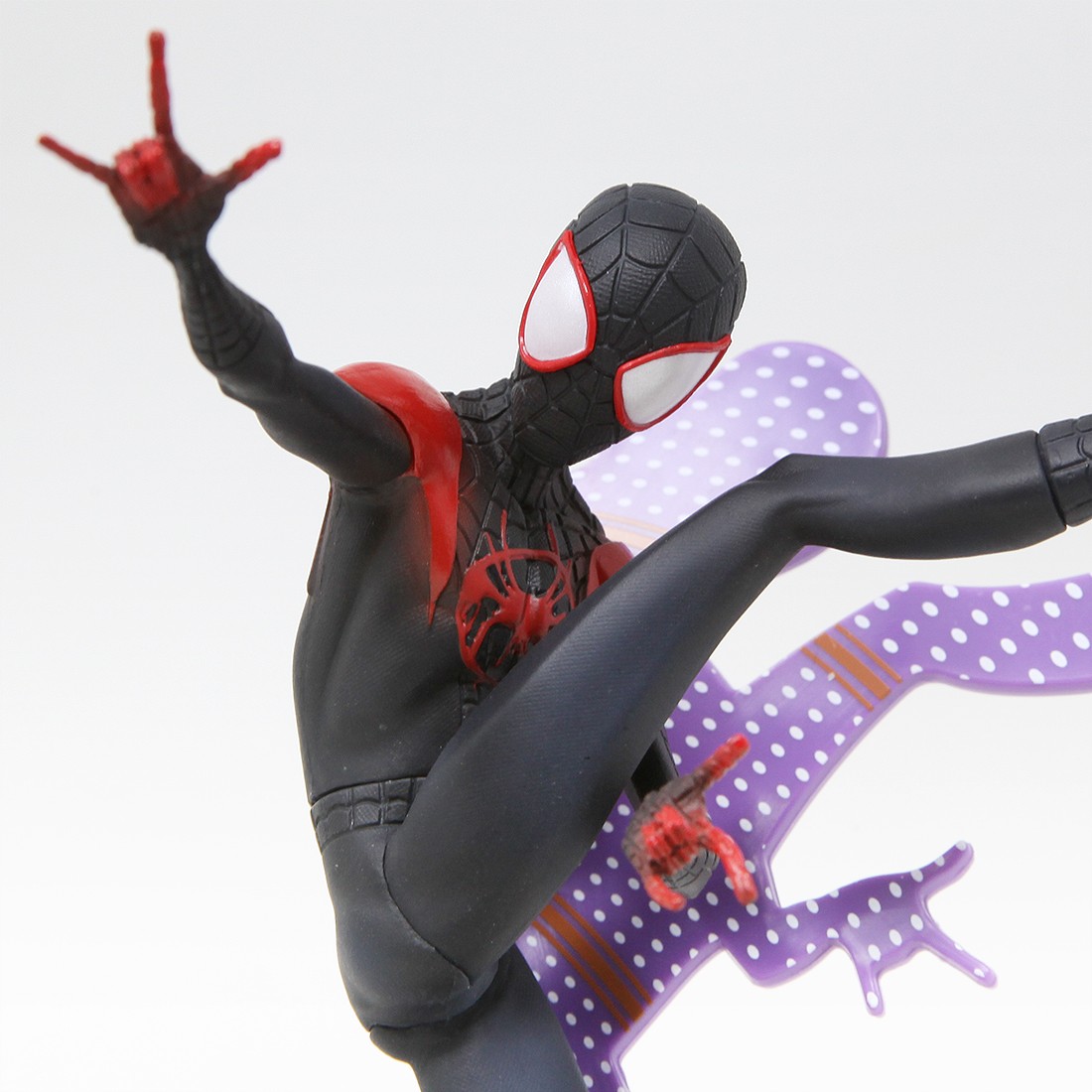 Kotobukiya ARTFX+ Spider-Man Into The Spider-Verse Miles Morales Hero Suit  Ver. Statue black