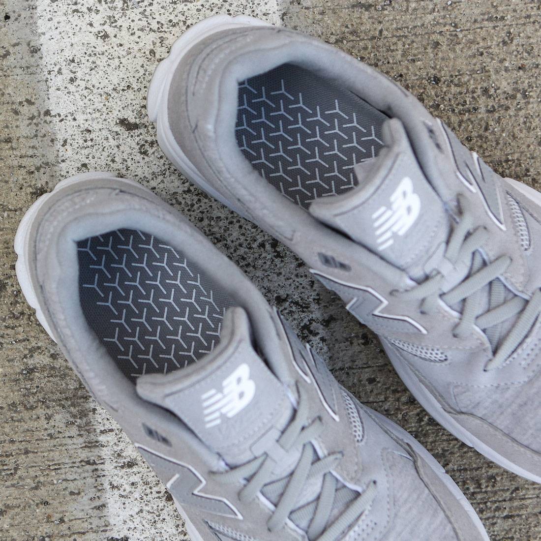 New Balance Men 530 Vazee Sweatshirt MVL530CB gray light grey