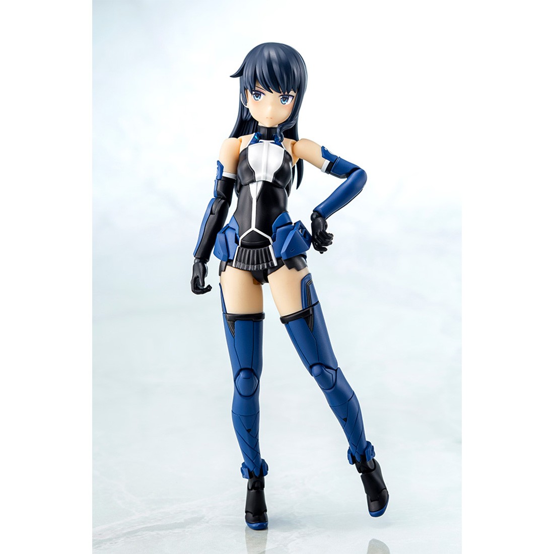 Kotobukiya Megami Device x Alice Gear Aegis Mutsumi Koashi Gou ki Plastic  Model Kit (blue)