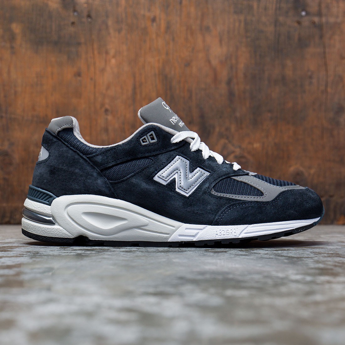 New Balance Men 990 M990NV2 - Made In USA navy grey