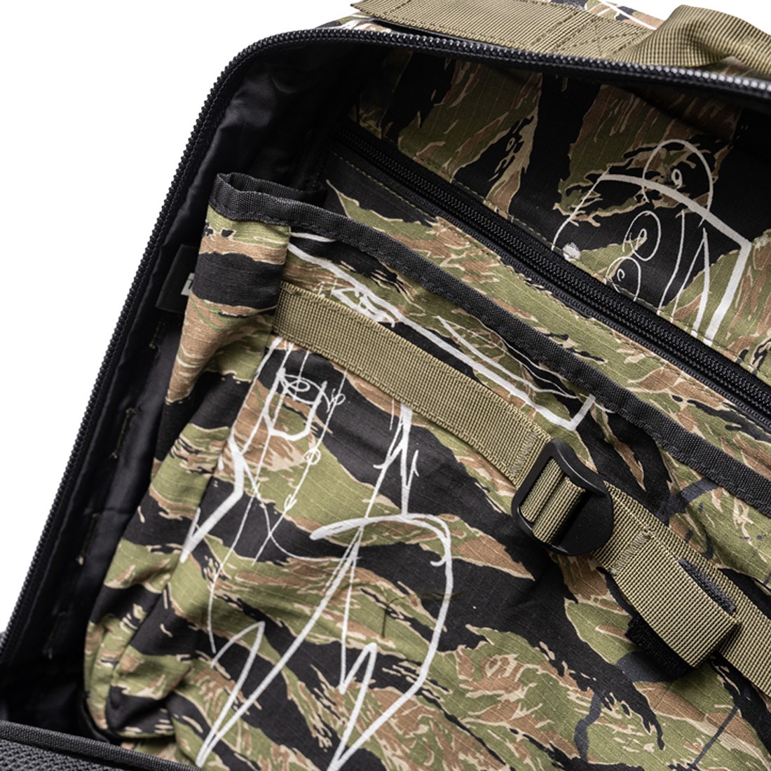 Futura Laboratories Tiger Stripe Camo Backpack camo