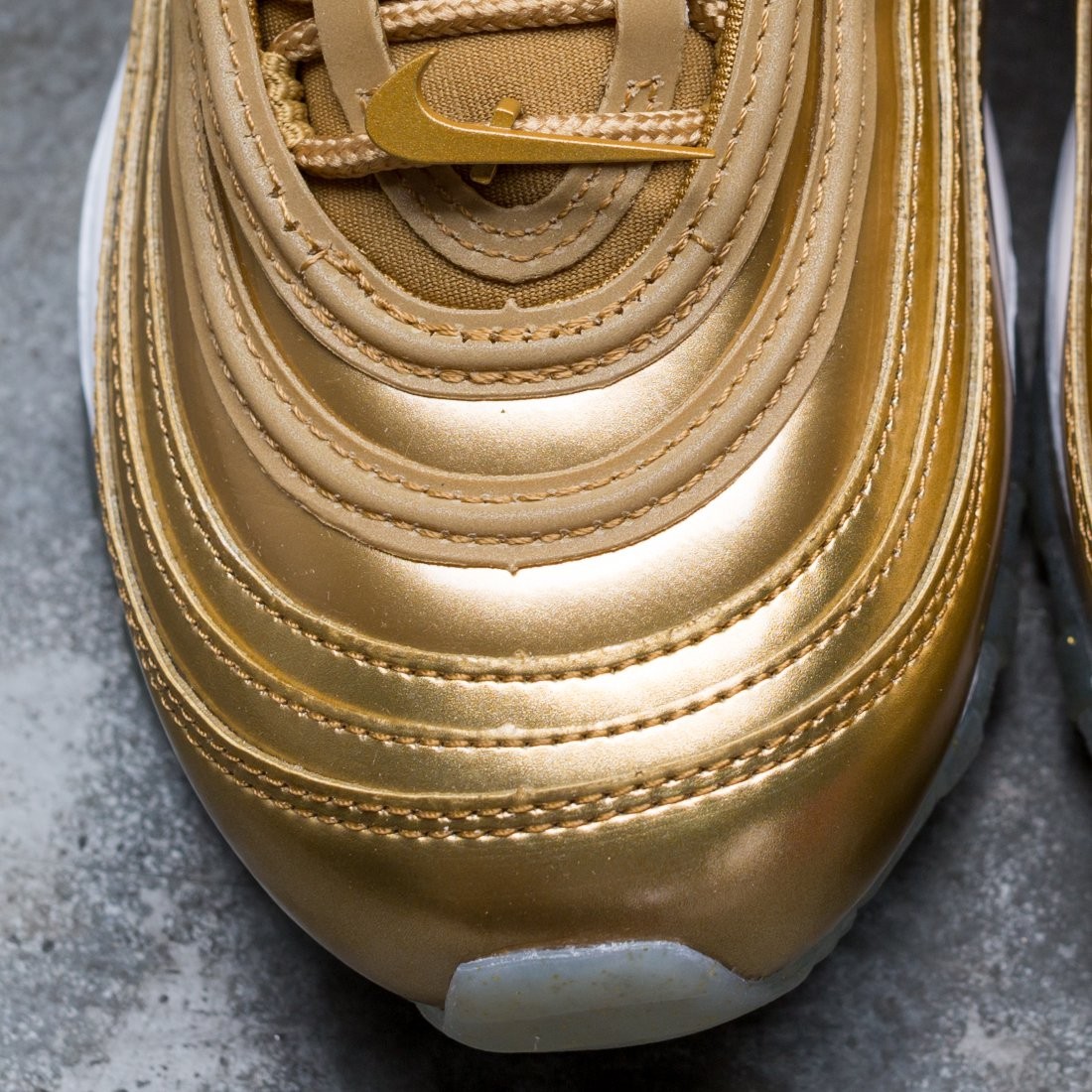 Nike Women Air Max 97 Lx (metallic gold / metallic gold-white)