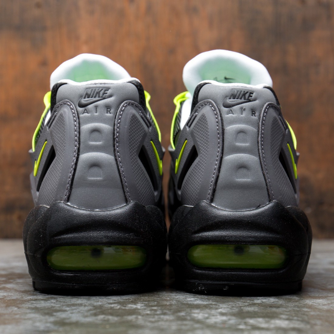 Nike Men Air Max 95 Ndstrkt (black / neon yellow-medium grey)