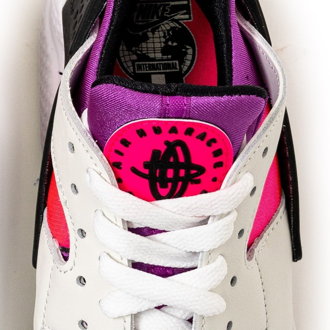 RvceShops - nike huarache crimson pink purple black shoes - LOUIS