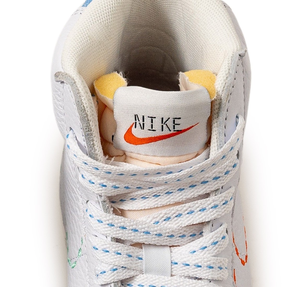nike blazer mid 77 womens orange