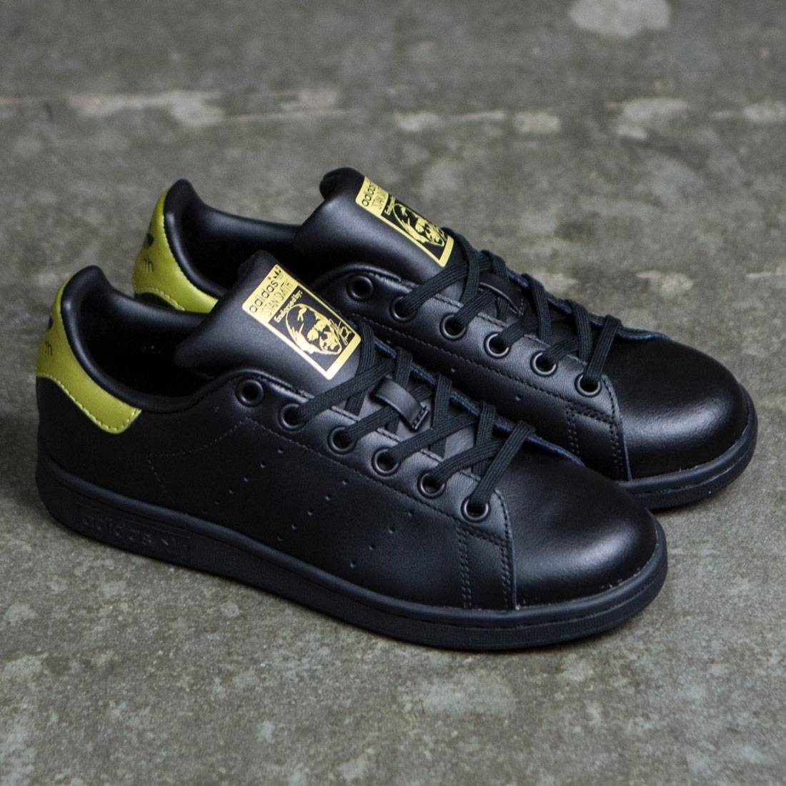 Adidas Stan Smith Core Mens Sneakers BB0208 Black And Gold Lace Up