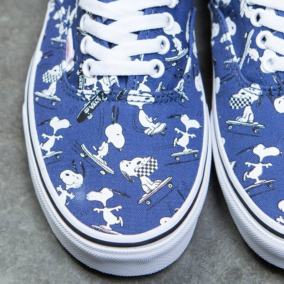 Vans x Peanuts Men Authentic - Snoopy Skating blue
