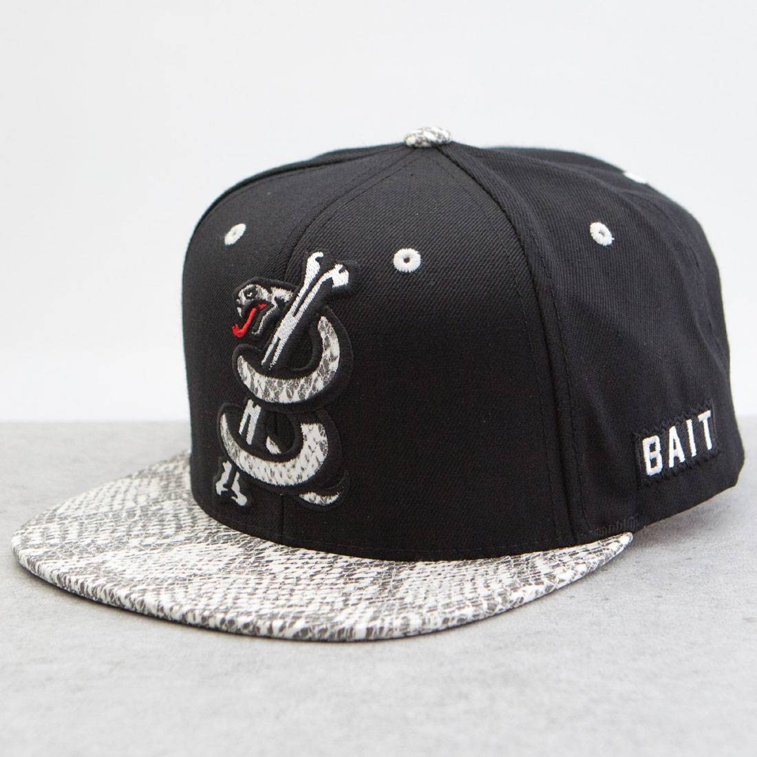 BAIT Snake Logo Starter Cap white) Snapback (black 