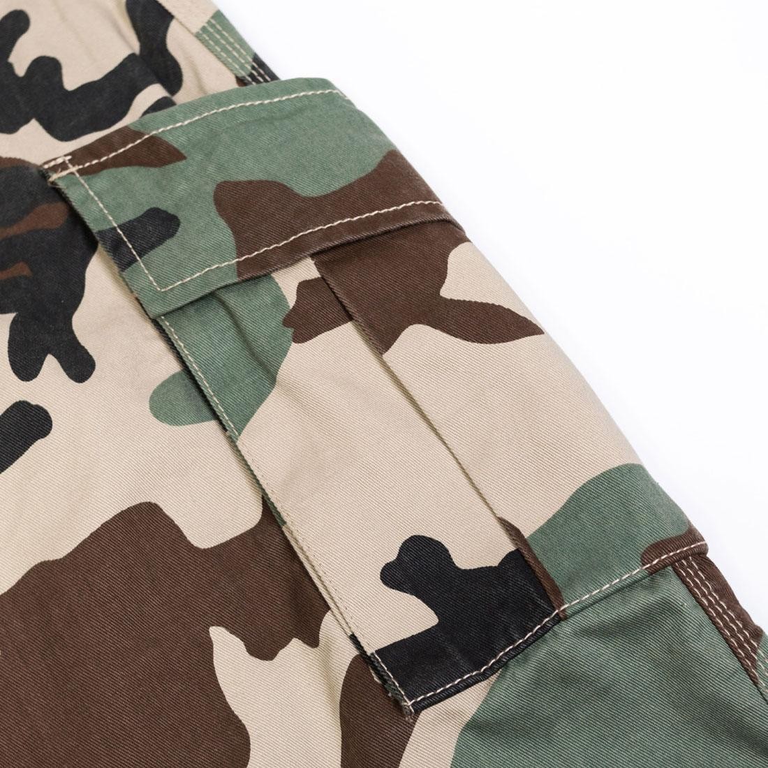 Renegade Sportswear Men's 13″ Inseam Camouflage Woodland Twill Belted Cargo  Shorts – Renegade Sportswear