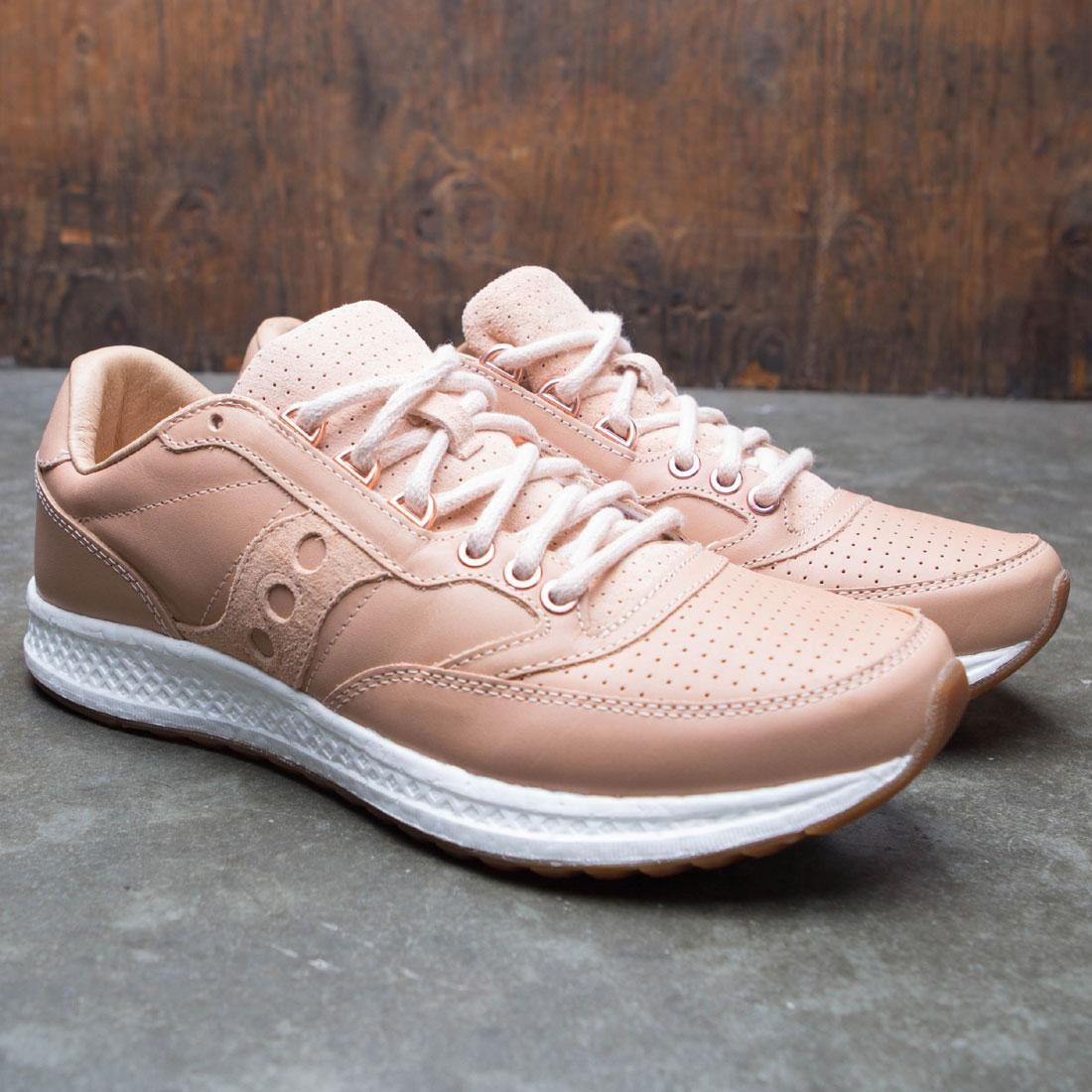 Saucony freedom runner sale tan