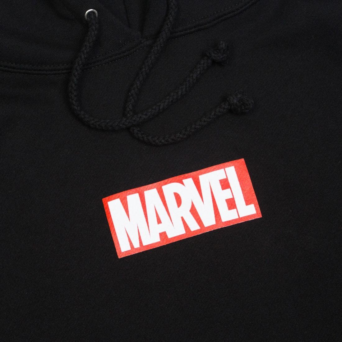 Marvel sweatshirt 2025 pull and bear