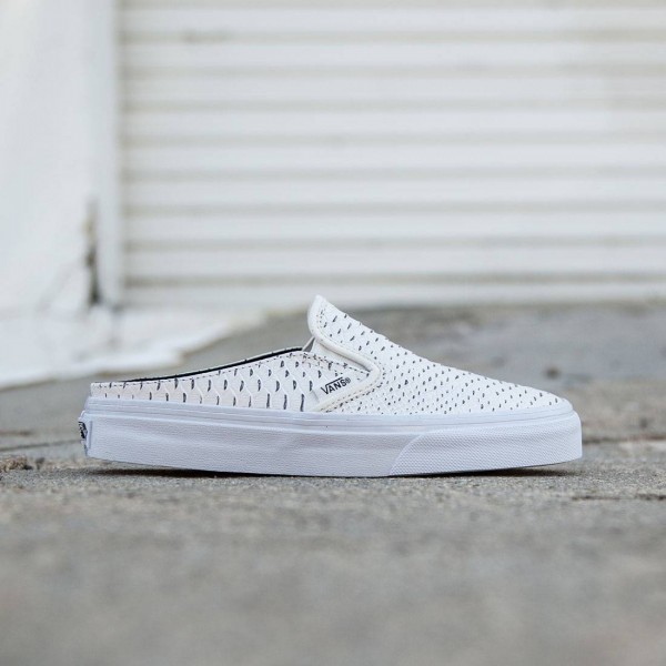 White leather sale vans ladies