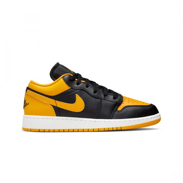 junior black jordans