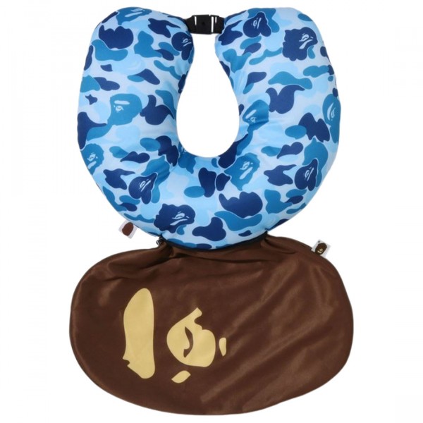 アウトドア寝具 BAPE ABC Camo 2way Neck Pillows s-l400.jpg
