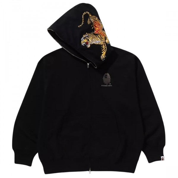 A BATHING APEスカジャン 虎の刺繍 黒 A BATHING APE（アベイシングエイプ） スカジャン TIGER REVERSIBLE