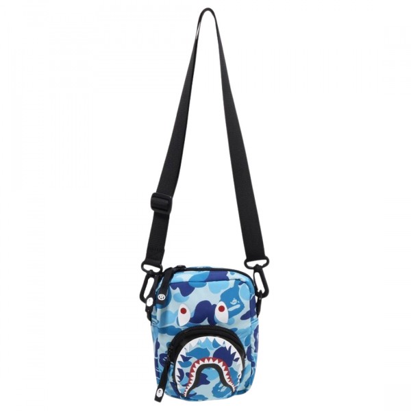【A BATHING APE】1ST CAMO SHARK MINI BAG A Bathing Ape 1st Camo Shark Mini Bag in Green xld – Oneness