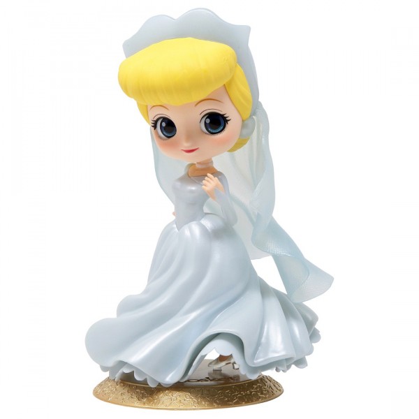 Banpresto Q Posket Disney Character Dreamy Style Special Collection Vol.2 A  Cinderella Figure (white)