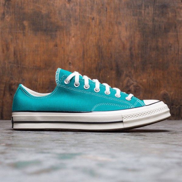 Converse teal top