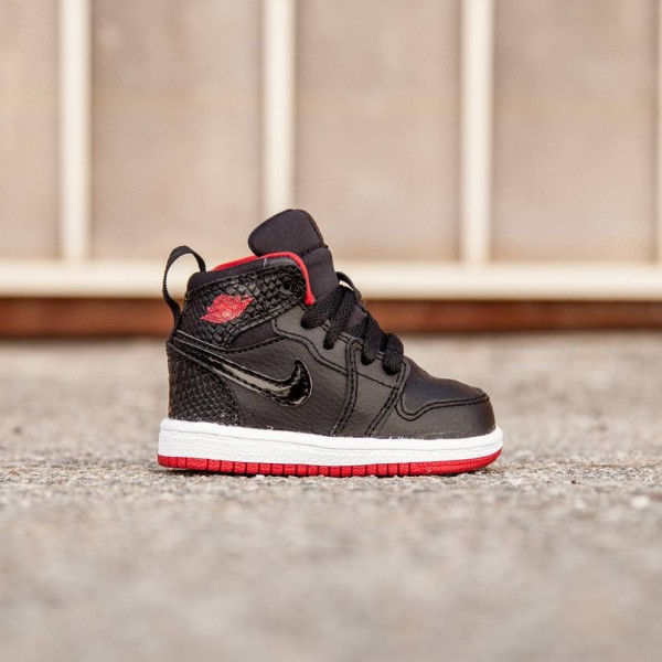 Red and sale black toddler jordans