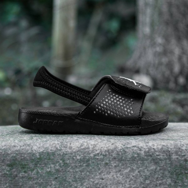 Jordan Little Kids Hydro 5 BT black white cool grey