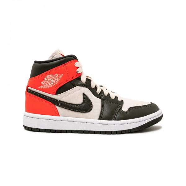 ★新品★ナイキ★エアジョーダン1 Mid (Lt Orewood/11.5) jordan women air jordan 1 mid se lt orewood brn newsprint bright