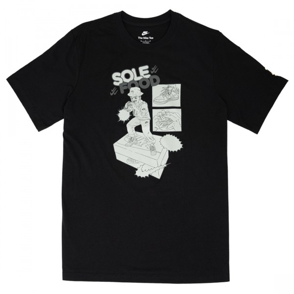 NIKE Sサイズ 黒シャツ nidn5164-010-1.jpg
