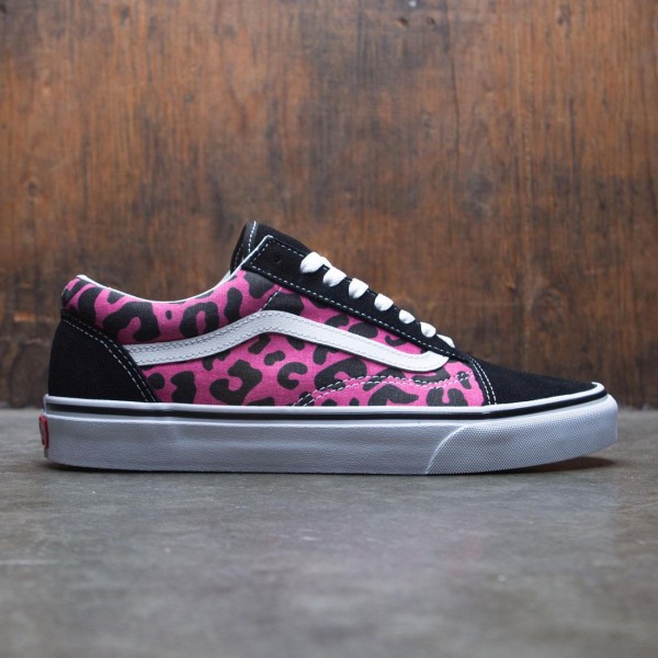 Pink cheetah print vans store