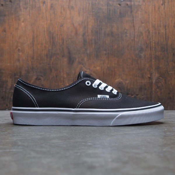 black vans for guys